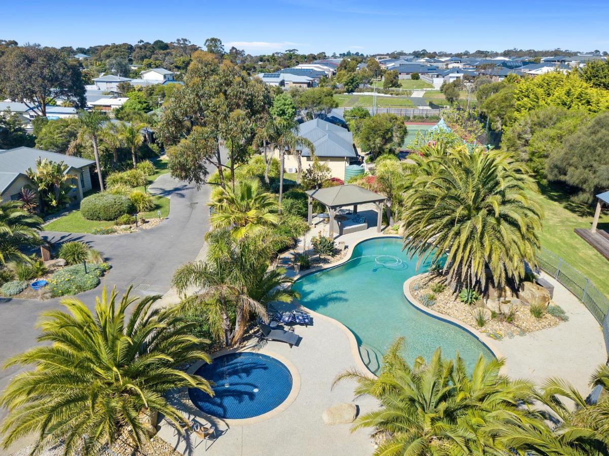 Island Cove Villas Cowes Exterior photo